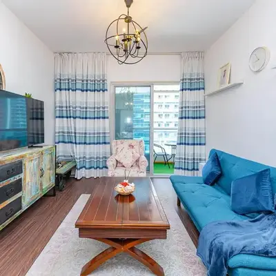 1BR Elegant Apartment in Marina Diamond 3 Metro Access