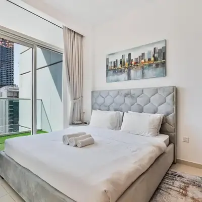 Modern 1 Bed with Burj View From Balcony & Pool and Gym Access