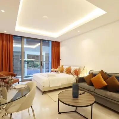 Modern Studio Near Dubai Mall Walk to Dubai Canal