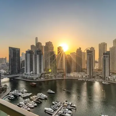 Panoramic Marina 1BR City Skyline Views with Balcony