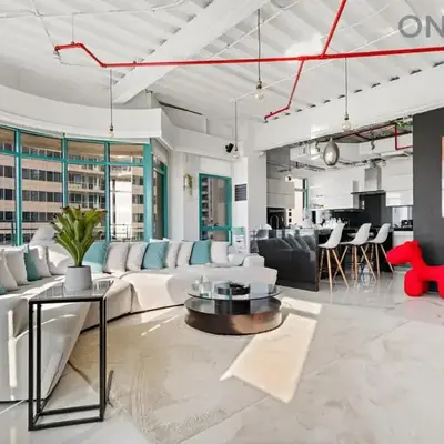 Luxe 3-Bedroom Sky Retreat in Dubai Marina