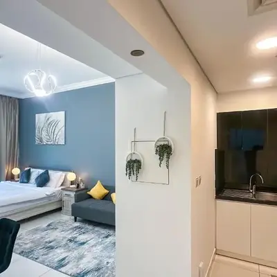 Cozy Studio with Balcony Overlooking Dubai Canal - 15AB07