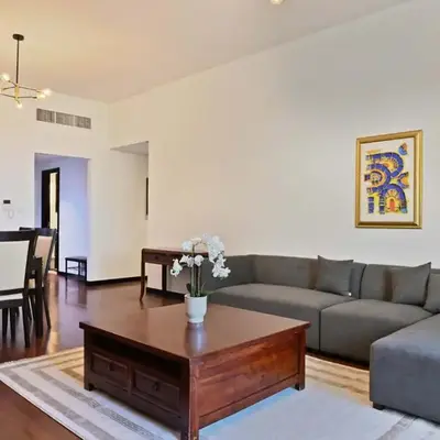 Luxury 2BR with Contemporary Design & Great Views