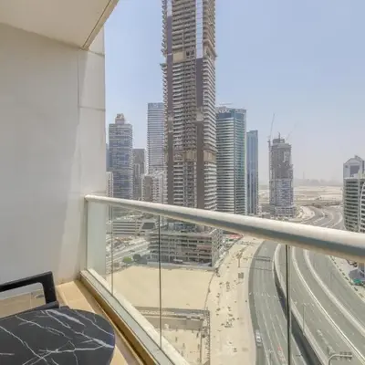 Apartment in Downtown As Dormitory Room for male