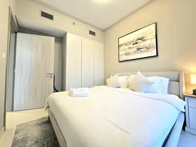 Gallery image of Kazan Homes - Plush 1BR with Balcony Close to Burj Khalifa and Dubai Mall - Business Bay in Dubai