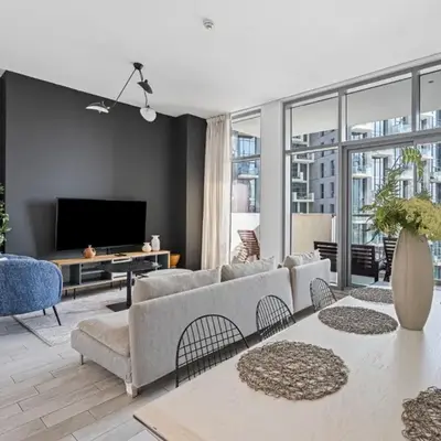 Chic City Escape - 2BR Plus Guest Room at Atria