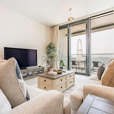 3BR Overlooking Sea