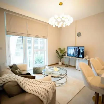 Stylish and Charming 1BR in Urban Oasis by Missoni