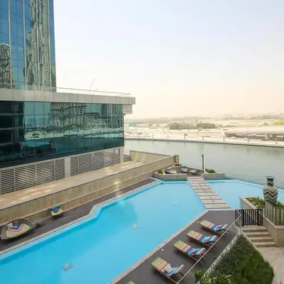 Urban Oasis 2BR Retreat in Dubai with Pool View