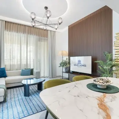 Lux Creek Home with Burj View steps from the Lagoon