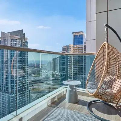 Sky-High Luxury 1BR in 27th Floor MBL Residence