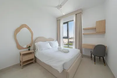 Gallery image of Modern 3BR Villa with Garden & Office -Town Square in Dubai