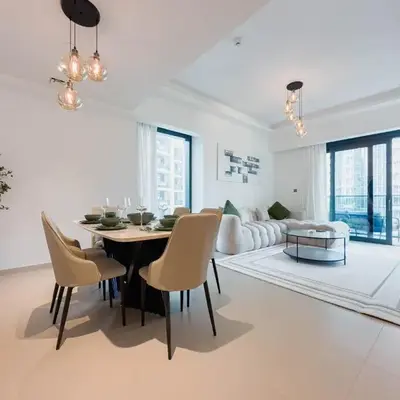 Beautiful 2BR with Burj Khalifa Views