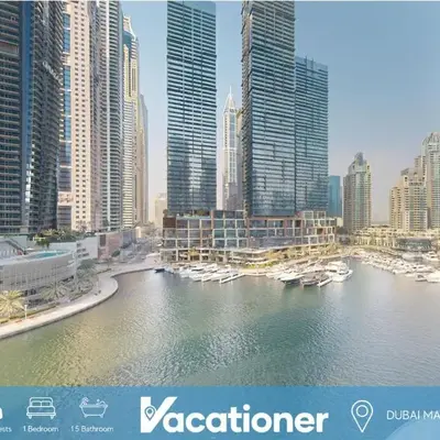 Iris Blue - Colourful One Bedroom in The Marina