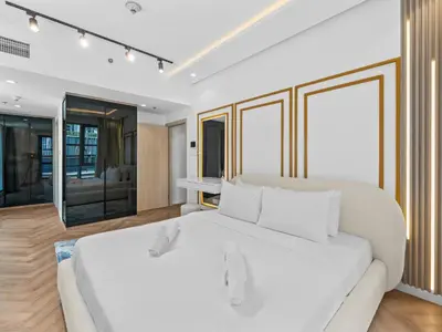 Gallery image of Fully refurbished 2bedroom Steps from Burj Khalifa in Dubai