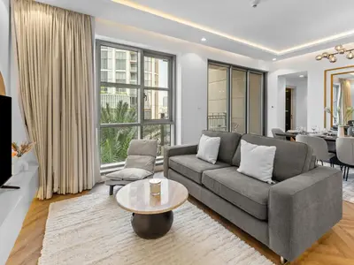 Gallery image of Fully refurbished 2bedroom Steps from Burj Khalifa in Dubai