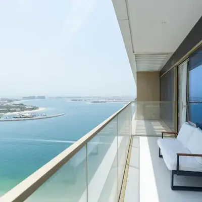 KeyRock - Sea View Stay with Pool Access