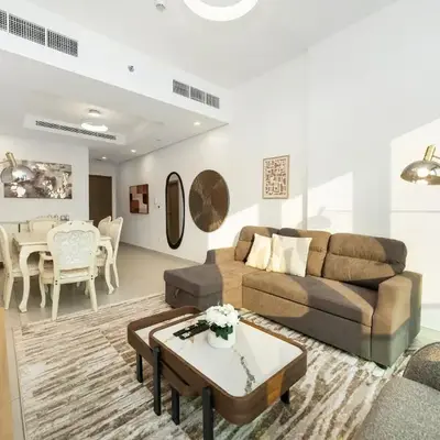 Luxury 2BR near Burj Khalifa with Rooftop Pool