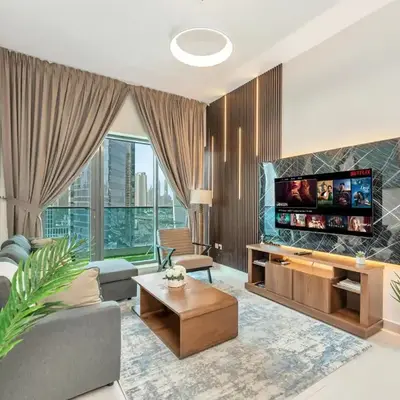 Modern 1BR Near Burj Khalifa with Rooftop Pool