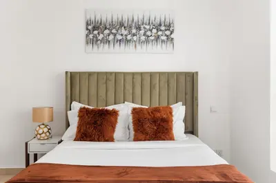 Gallery image of NEW LUX 1 BDR in Marina at Blakely Tower by CEG Group in Dubai