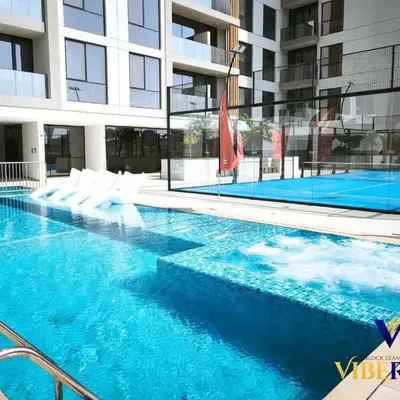 1BHK Pool Sauna 15 Min to Marina