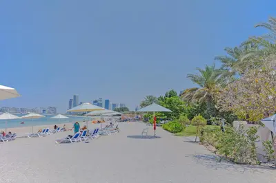 Gallery image of Vogue Palm Jumeirah Grandeur Residence near Atlantis The Palm and Nakheel Mall, Three Bedroom Plus Kids Room Apartment with Huge Private Sea-view Terrace and Private Beach Access, Get 30 percents off Zabeel Saray Dining in Dubai