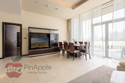 Gallery image of Palm Jumeirah Lux 2BR Plus Maid Room With Private Beach Access In Palm in Dubai