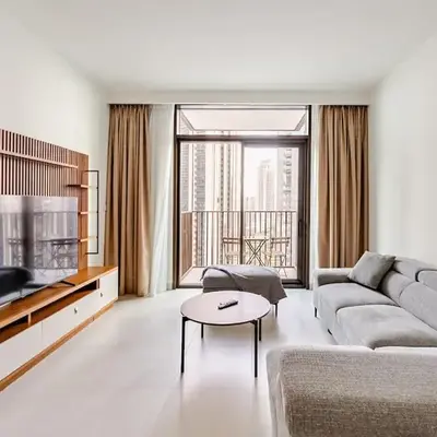 Creek crescent high floor
