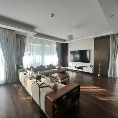 Private room in a luxury villa at Dubai hills