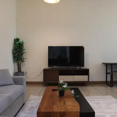 Spacious 1 BR in Sulafa Tower