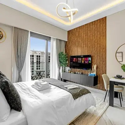 Fully-Equipped Studio with Pool