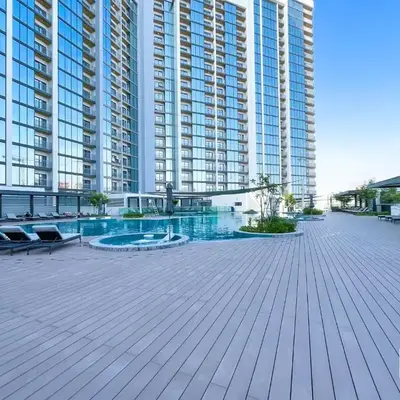 Luxury 1-Bed in Meydan with Balcony & City Views