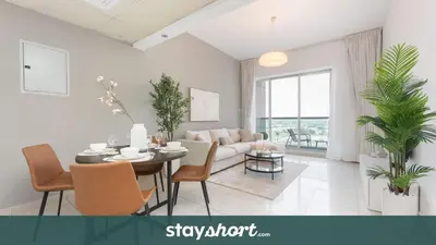 Gallery image of StayShort - Jumeirah Lake Towers sleeps 4 with City Views in Dubai