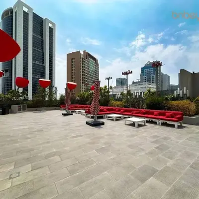 Magnificent living at Downtown
