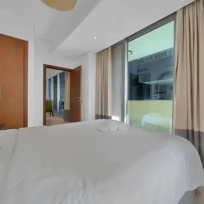 Sports City Large 1 bedroom apartment