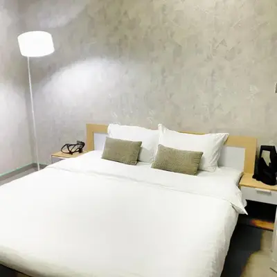 Bright & Cozy 1BR in Business Bay with Skyline Views