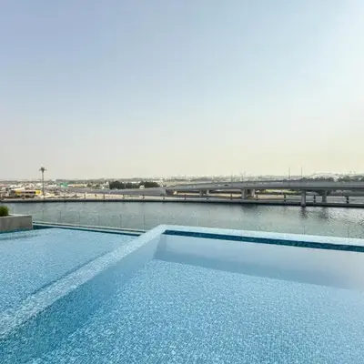 Millionaire Residence-Infinity Pool-Business Bay