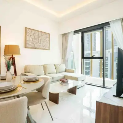 Escape24 Stylish 2BR with Pool View at Azizi Riviera