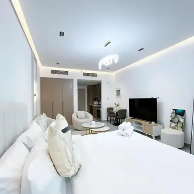 Elegant Studio with Balcony & Full Amenities