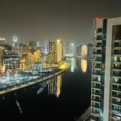 Bussinss bay