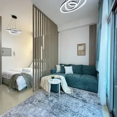Minimalist Studio with Amazings Marina Canal Views