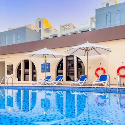 FIRST CLASS High End Studio near Miracle Garden