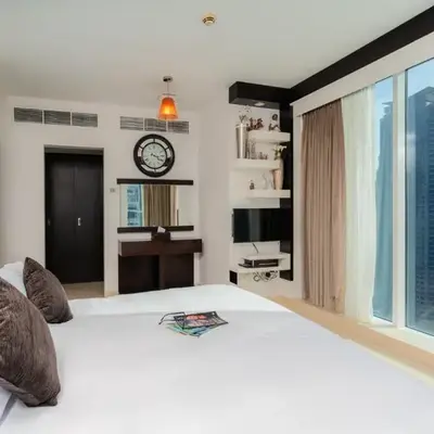 Comfortable - Vibrant - Convenient