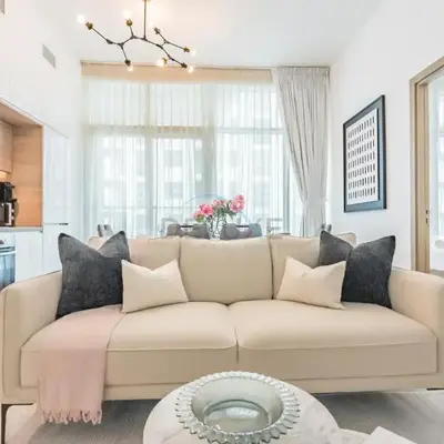 Stylish 2BR Stay Near Marina Beach and Ain Dubai