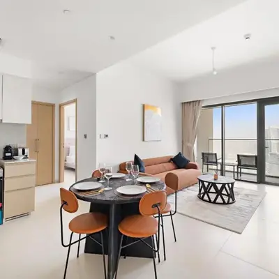 VayK - Stylish 1BR in Iconic Downtown Location