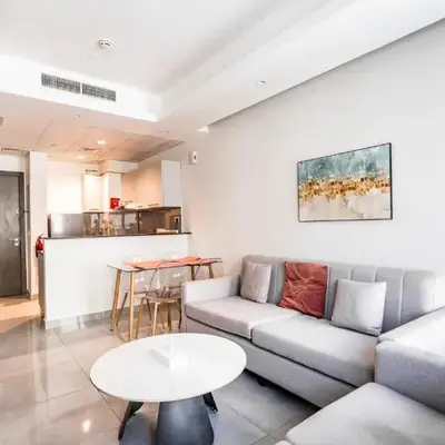Blue Breeze Modern 2BR Apartment Near Downtown