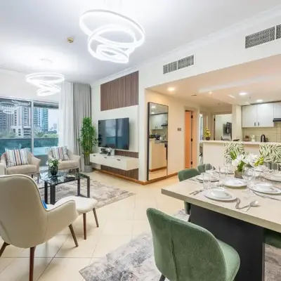 Prestigious 2BR with nice View of Marina Dubai