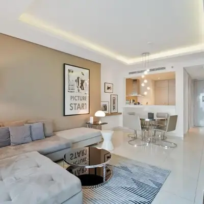High-Rise Living - Paramount Tower - 1 bedroom
