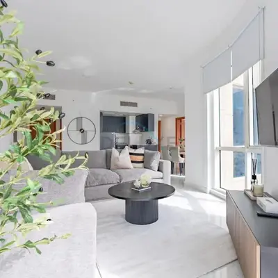 Lake-View Apartment Near City Centre Meaisem Mall