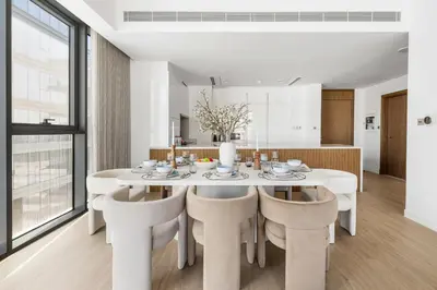 Gallery image of Luxurious 3BR with Burj Khalifa and Canal View in Dubai